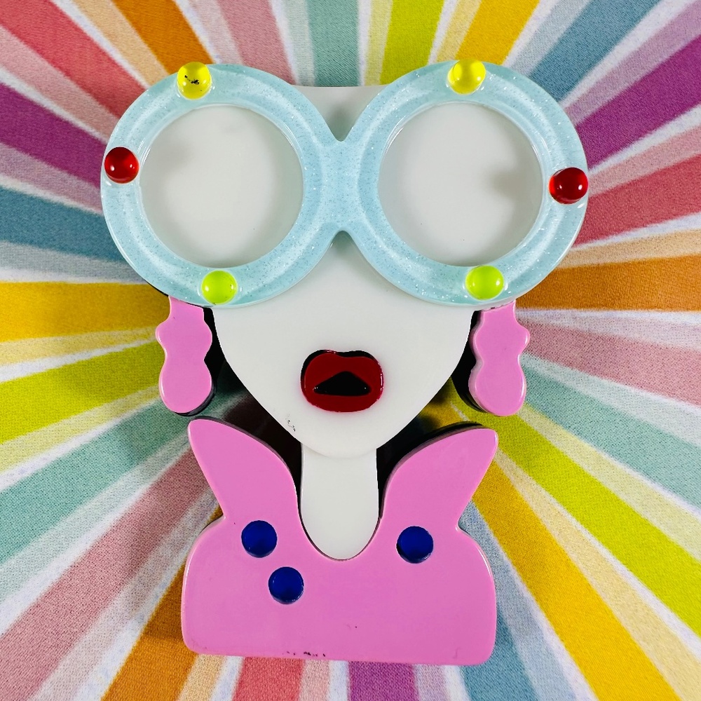 Adorable Iris Apfel lasered acrylic pin brooch